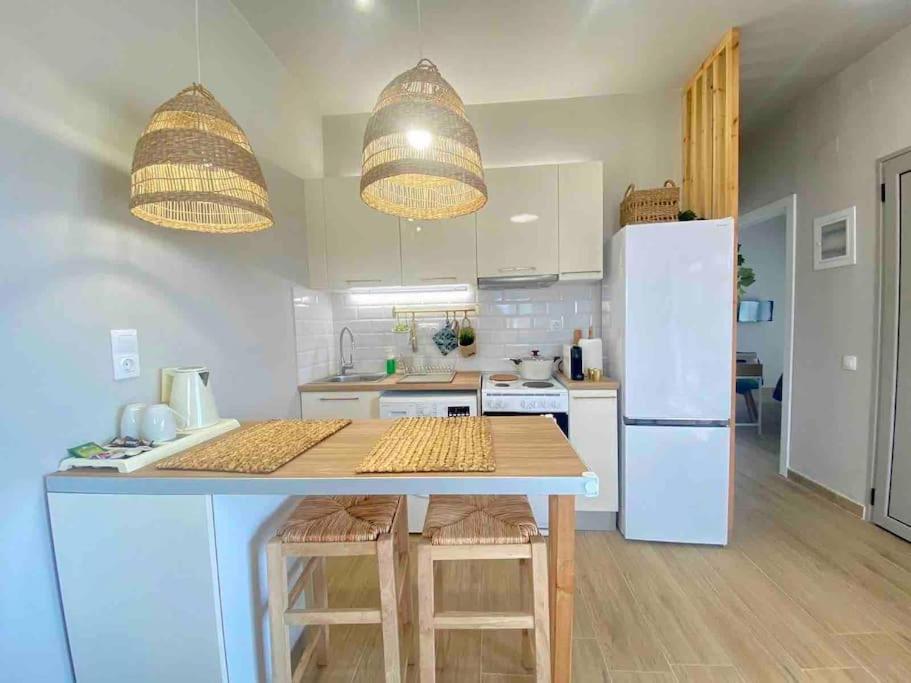 Boho Natural Beachfront Detached House Analipsis  Bagian luar foto