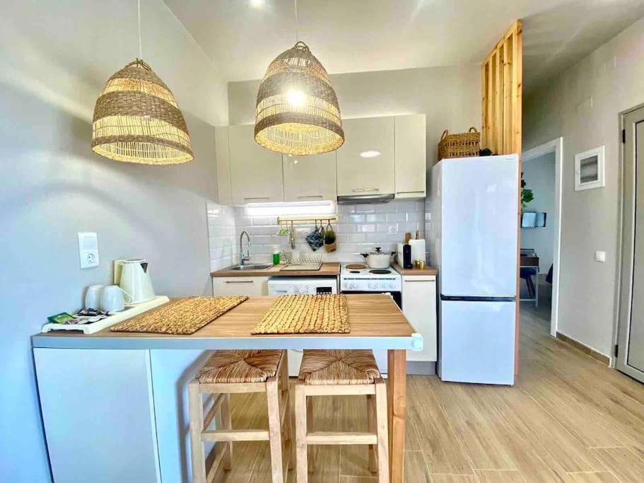 Boho Natural Beachfront Detached House Analipsis  Bagian luar foto